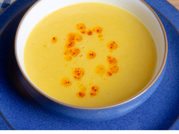 Vichyssoise de coco con lentejas